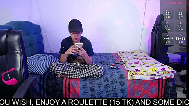 Snapshot of savagesboys chatting on January 13, 2025, 10:45 pm savagesboys online show from January 13, 2025, 10:45 pm