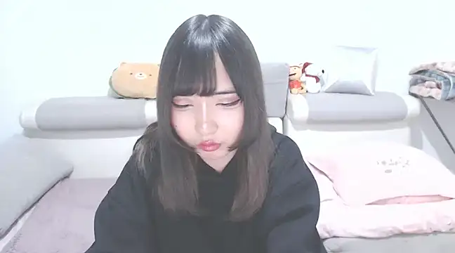 Snapshot of your_angela chatting on February 27, 2025, 1:07 pm your angela online show from February 27, 2025, 1:07 pm