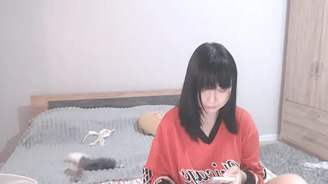 Snapshot of your_angela chatting on December 1, 2025, 6:03 am your angela online show from December 1, 2025, 6:03 am