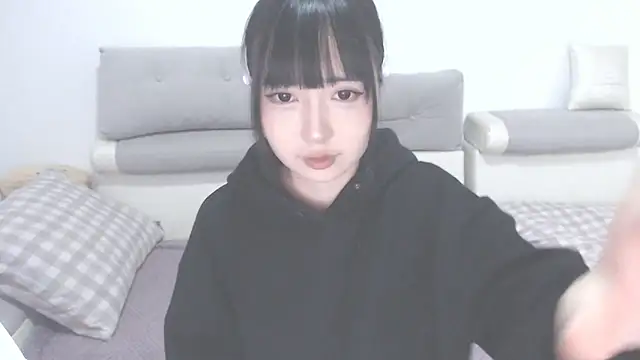 Snapshot of your_angela chatting on September 9, 2025, 11:30 am your angela online show from September 9, 2025, 11:30 am