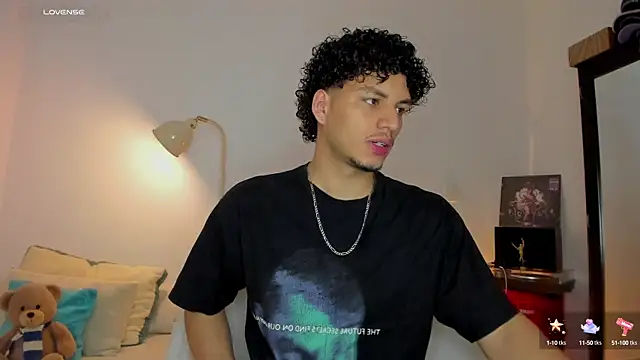 Curlblue online show from September 22, 2025, 4:07 am