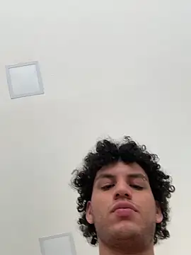 Curlblue online show from November 25, 2025, 5:46 pm