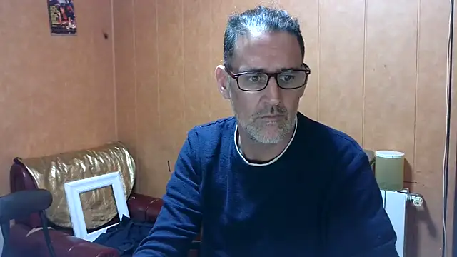 Snapshot of Lia_Y_PatrickX chatting on November 11, 2025, 4:57 pm Lia Y PatrickX online show from November 11, 2025, 4:57 pm