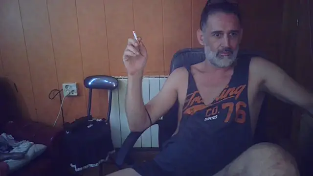 Snapshot of Lia_Y_PatrickX chatting on September 14, 2025, 6:52 pm Lia Y PatrickX online show from September 14, 2025, 6:52 pm