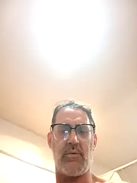 Lia Y PatrickX online show from April 25, 2026, 1:30 am