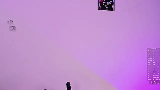 Maggie 1 online show from December 2, 2025, 12:11 am