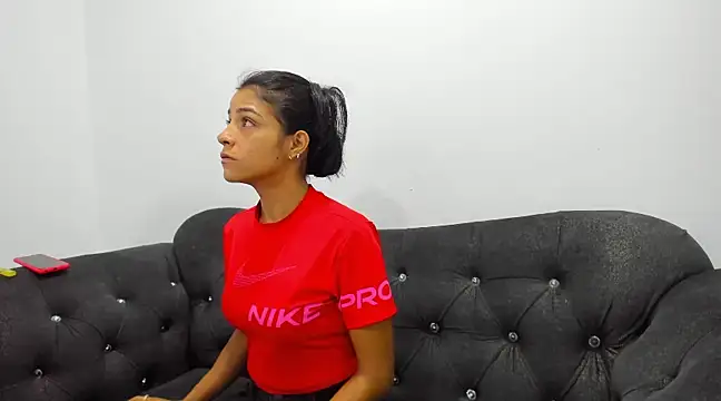 Snapshot of Hellen__4master chatting on March 2, 2025, 11:52 am Hellen 4master online show from March 2, 2025, 11:52 am