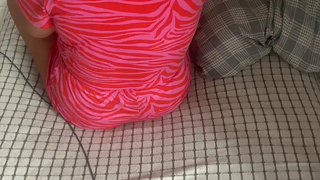 Snapshot of Ceyceys chatting on October 6, 2025, 8:04 am Ceyceys online show from October 6, 2025, 8:04 am