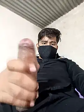 Pussy lover 33 online show from October 28, 2025, 4:13 am