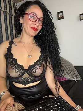 Snapshot of JULYSEX1 chatting on April 26, 2026, 3:09 pm JULYSEX1 online show from April 26, 2026, 3:09 pm