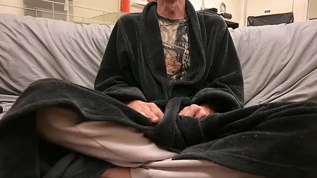 joeiandola online show from March 3, 2026, 4:58 pm