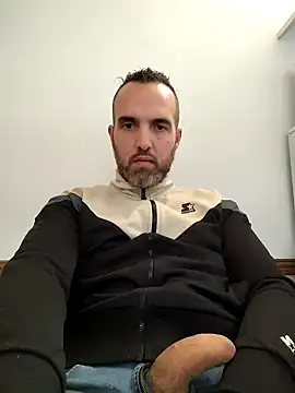 leon3875 online show from September 15, 2025, 3:34 pm