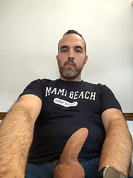 leon3875 online show from November 25, 2025, 3:34 pm