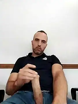 leon3875 online show from January 7, 2025, 3:02 pm