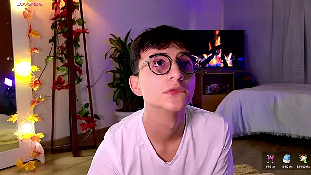 Snapshot of Mr_evan1 chatting on March 21, 2025, 1:34 pm Mr evan1 online show from March 21, 2025, 1:34 pm