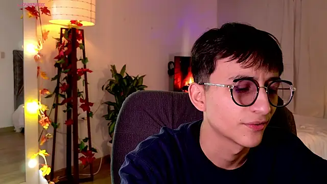 Snapshot of Mr_evan1 chatting on March 14, 2025, 4:09 pm Mr evan1 online show from March 14, 2025, 4:09 pm