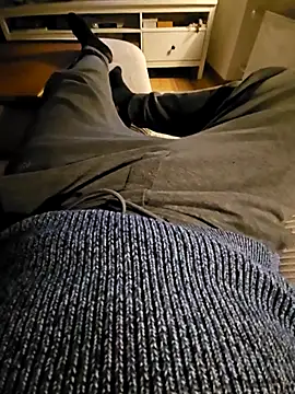 BigPassion89 online show from November 11, 2025, 6:47 pm