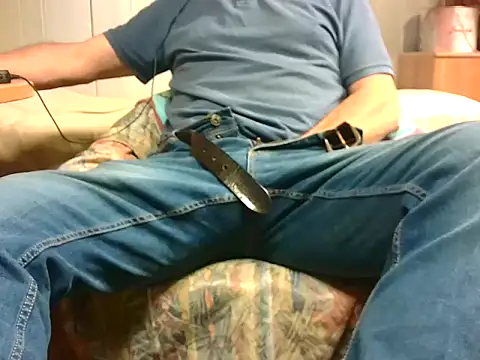 Snapshot of Giulio35_Pika chatting on May 5, 2026, 3:15 pm Giulio35 Pika online show from May 5, 2026, 3:15 pm