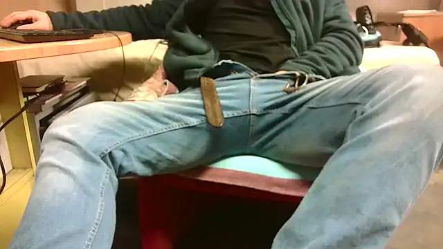 Giulio35 Pika online show from March 14, 2026, 5:46 am