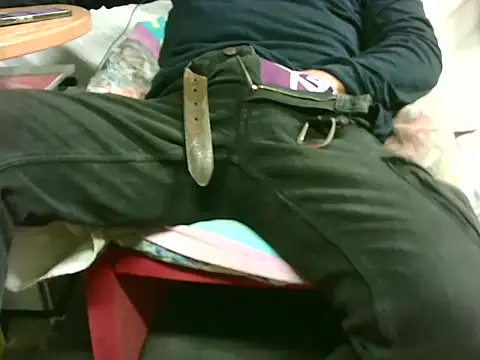 Giulio35 Pika online show from October 9, 2025, 7:47 pm