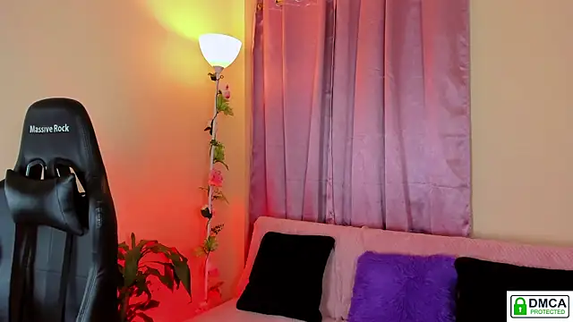 Snapshot of Lilabril chatting on March 10, 2025, 12:38 pm Lilabril online show from March 10, 2025, 12:38 pm