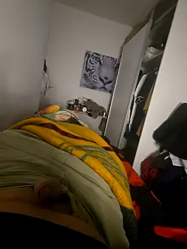 gordito xx online show from December 2, 2025, 11:28 pm