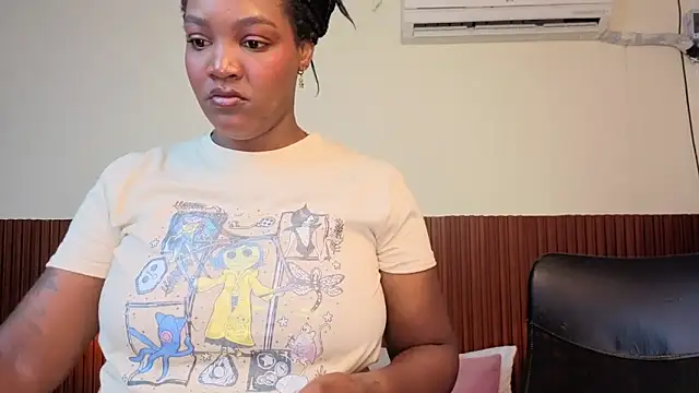 chanel brunette online show from February 10, 2026, 12:48 pm