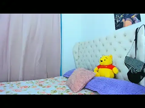  anhalia online show from March 18, 2025, 1:13 am