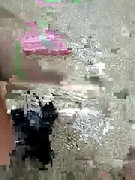 Snapshot of HeftyTheory7 chatting on December 2, 2025, 4:14 am HeftyTheory7 online show from December 2, 2025, 4:14 am