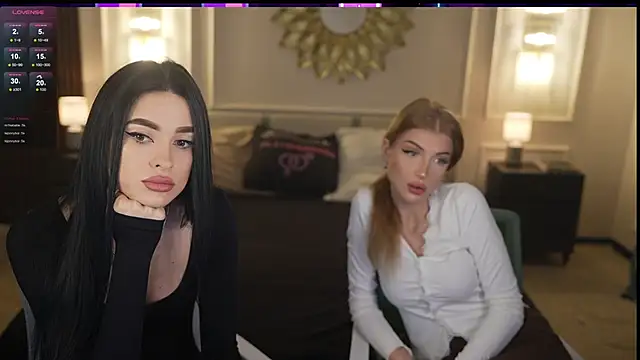 Tina Breeze online show from April 21, 2026, 7:37 am