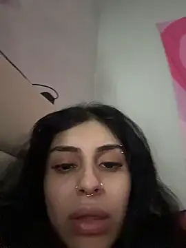 ThickerThanYoBitch online show from December 16, 2025, 5:06 pm