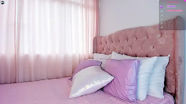 camila  joy online show from February 25, 2025, 7:38 pm