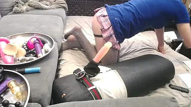 Snapshot of AssmannCD chatting on January 17, 2025, 3:00 pm AssmannCD online show from January 17, 2025, 3:00 pm