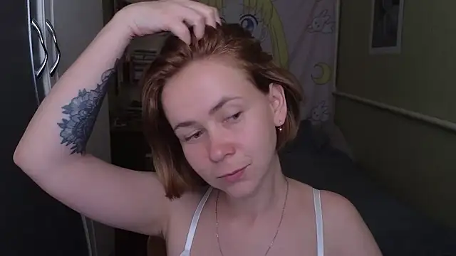 Snapshot of Riley_Roo chatting on May 9, 2026, 10:51 am Riley Roo online show from May 9, 2026, 10:51 am