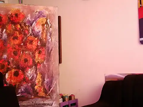 SuzzyyM online show from September 24, 2025, 7:42 pm