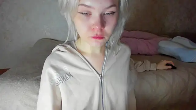 Dopaminegirl online show from September 30, 2025, 9:32 pm