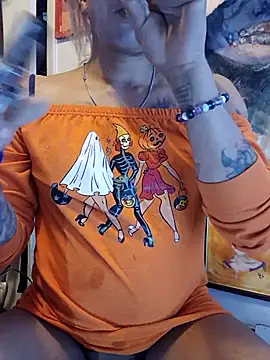 Snapshot of Mune_Raez_6 chatting on October 12, 2025, 10:00 pm Mune Raez 6 online show from October 12, 2025, 10:00 pm