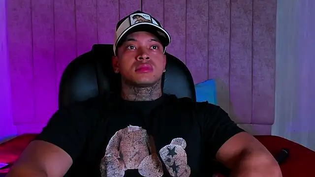 Stiven collins online show from March 13, 2026, 9:03 am