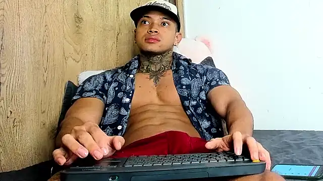 Snapshot of Stiven_collins chatting on November 26, 2025, 10:59 am Stiven collins online show from November 26, 2025, 10:59 am