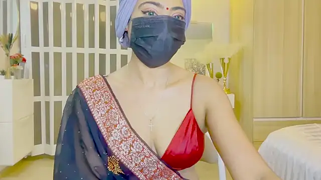 Monalisadon018 online show from March 31, 2026, 4:42 pm