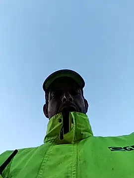 Snapshot of Knuffelstaaf123 chatting on November 11, 2025, 6:52 am Knuffelstaaf123 online show from November 11, 2025, 6:52 am