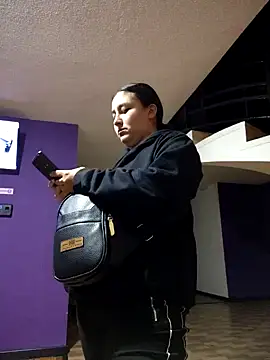 Snapshot of Cute_Penelope chatting on November 26, 2025, 11:10 am Cute Penelope online show from November 26, 2025, 11:10 am