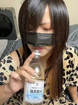 Snapshot of miyabi_room chatting on November 11, 2025, 12:00 pm miyabi room online show from November 11, 2025, 12:00 pm