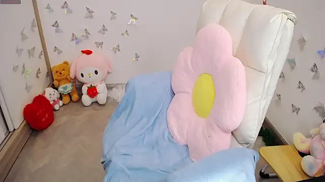  Mizuki  online show from April 18, 2026, 3:25 pm