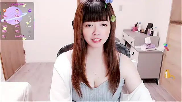 Snapshot of a0513 chatting on October 8, 2025, 3:02 pm a0513 online show from October 8, 2025, 3:02 pm