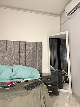 Snapshot of emilyrojas chatting on March 3, 2026, 2:46 pm emilyrojas online show from March 3, 2026, 2:46 pm