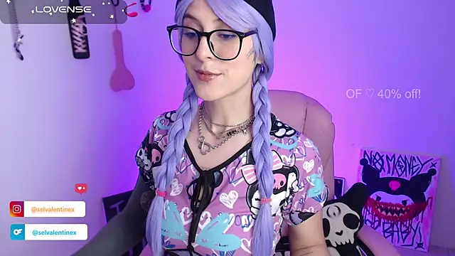 Snapshot of selvalentinex chatting on November 7, 2025, 12:59 am selvalentinex online show from November 7, 2025, 12:59 am