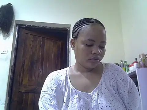 Snapshot of Amberay1 chatting on February 24, 2026, 4:24 am Amberay1 online show from February 24, 2026, 4:24 am