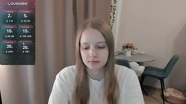 Snapshot of Alyaley chatting on June 12, 2026, 12:03 pm Alyaley online show from June 12, 2026, 12:03 pm