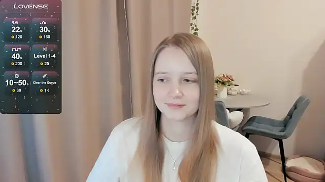 Snapshot of Alyaley chatting on January 10, 2026, 10:38 pm Alyaley online show from January 10, 2026, 10:38 pm